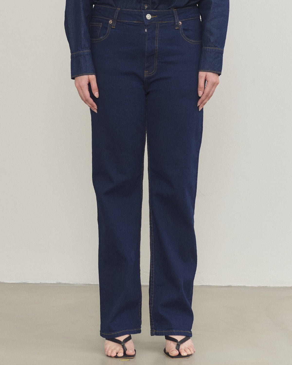 AIMER - Straight Fit Jeans in Dark Denim