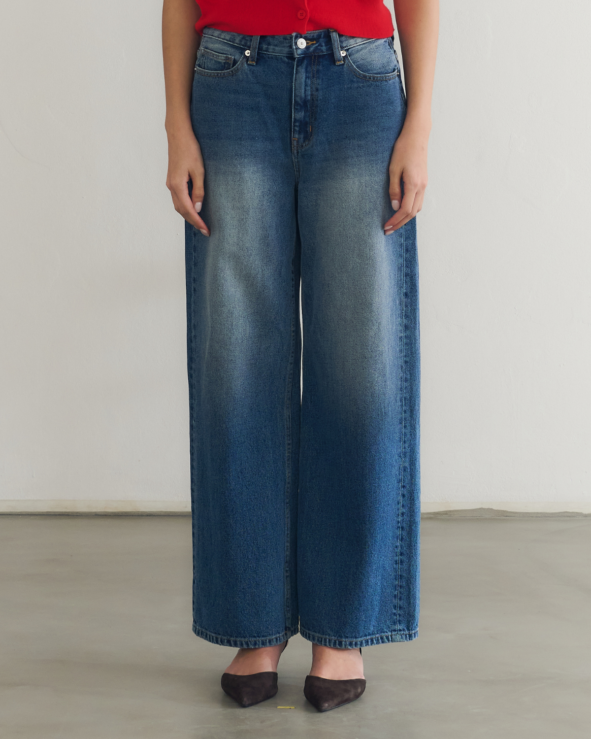 AIMER - 90s Baggy Jeans in Vintage Wash