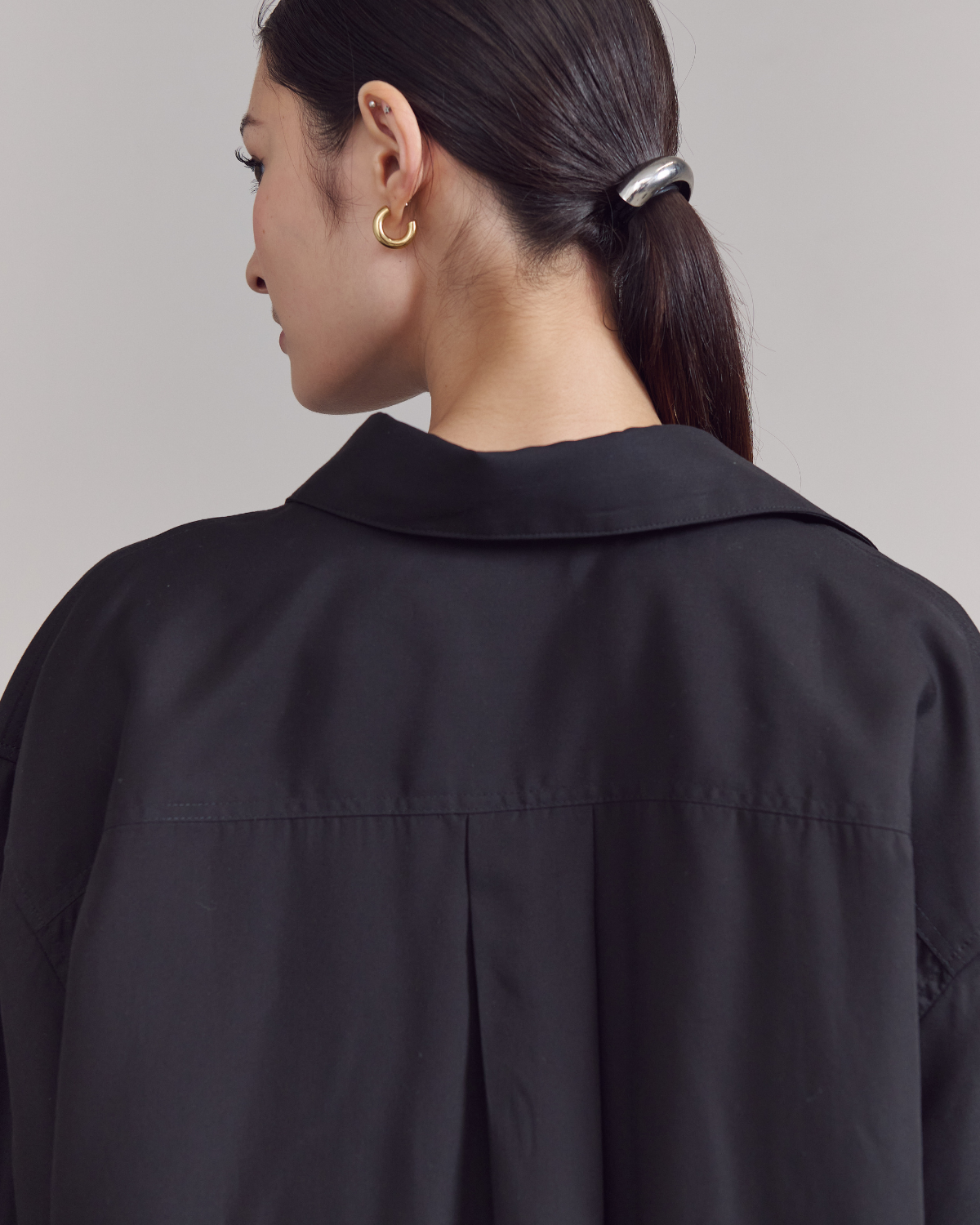 SS25 Lin et Lumière - Essential Oversized Shirt in Black Linen