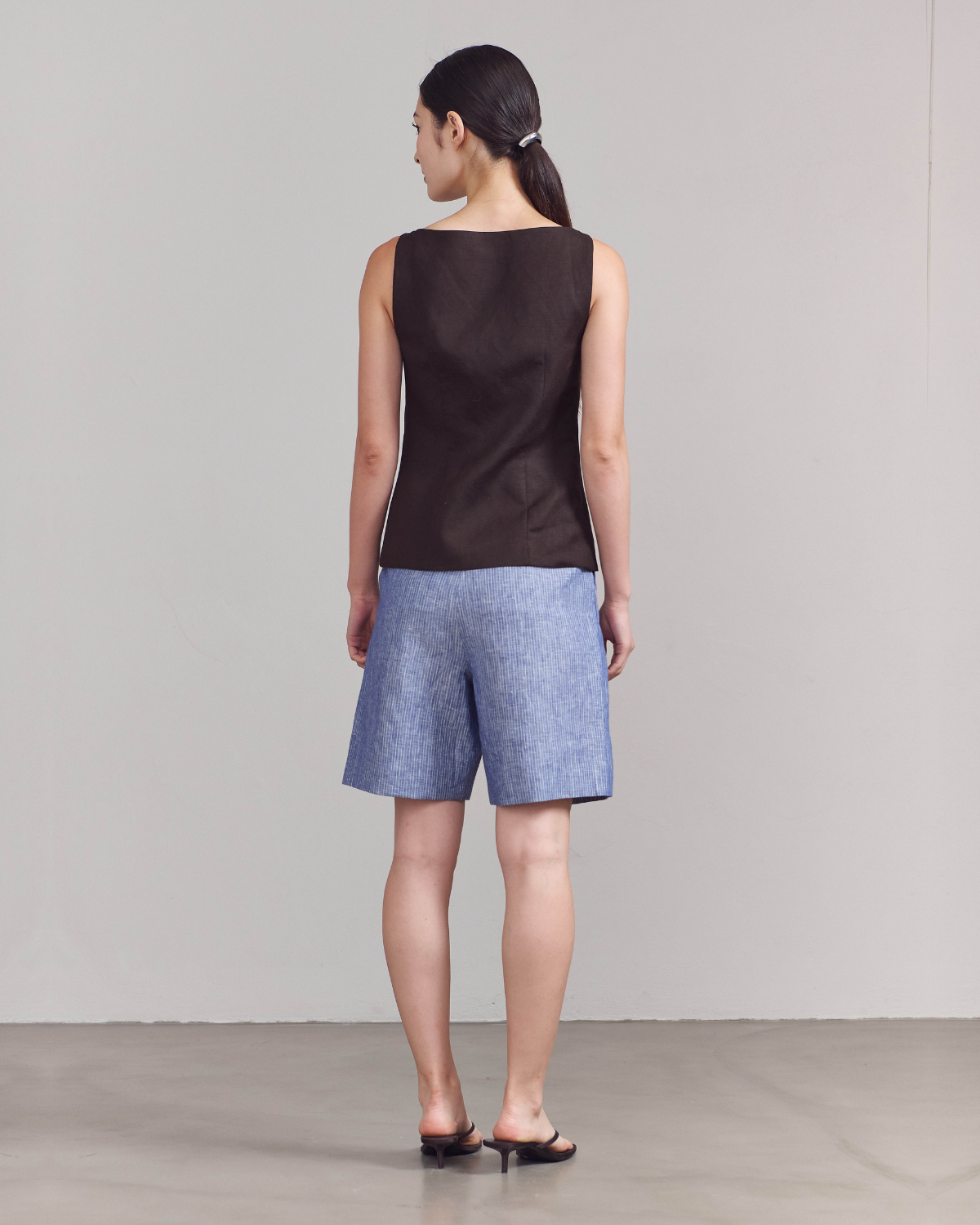 SS25 Lin et Lumière - Classic Square Neck Vest in Dark Brown Linen