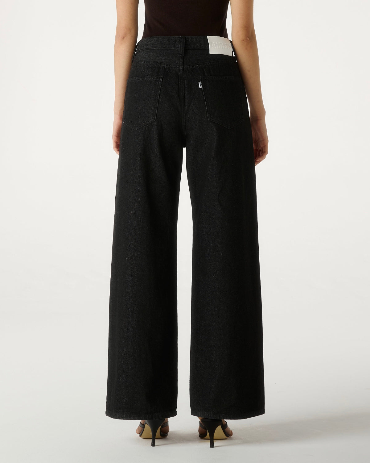 AIMER - 90s Baggy Jeans in Black
