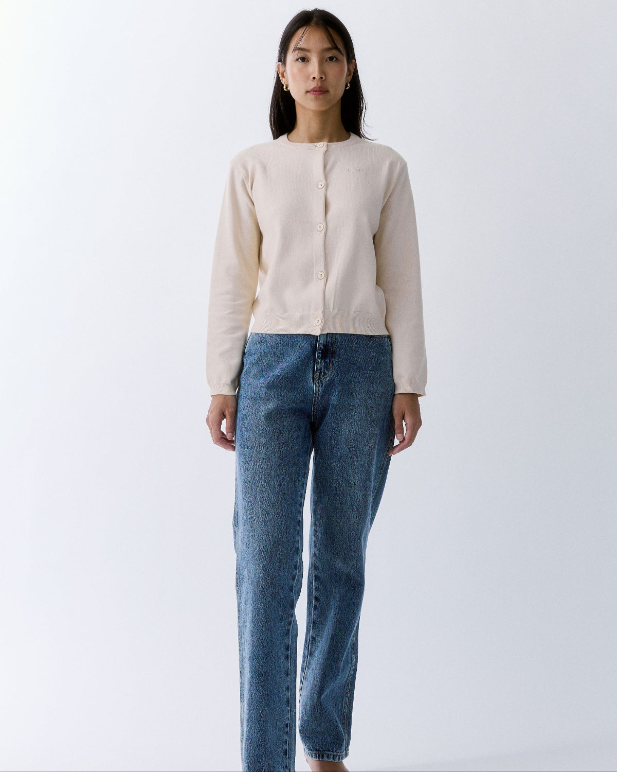 AIMER - Essential Cardigan in Beige