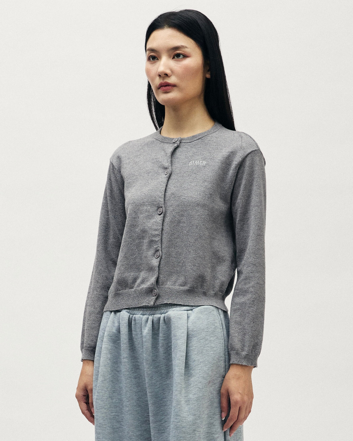 AIMER - Essential Cardigan in Grey