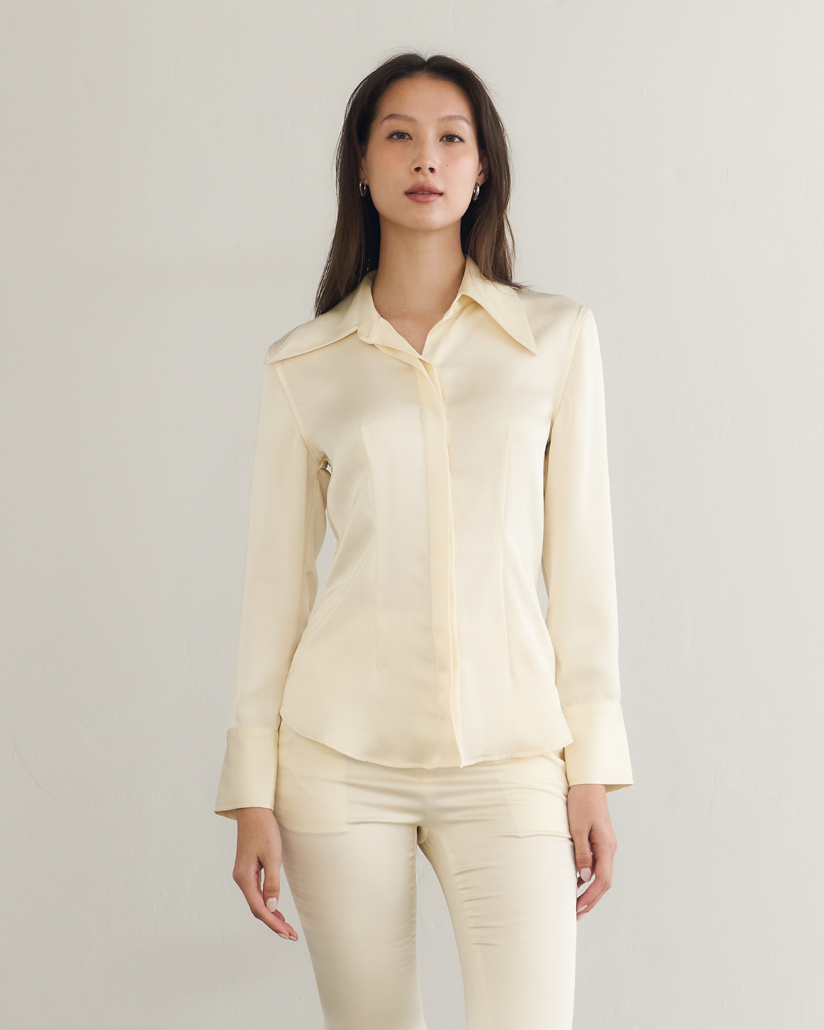 SS25 Day To Night Edition - Classic Slim Fit Shirt in Ivory Satin