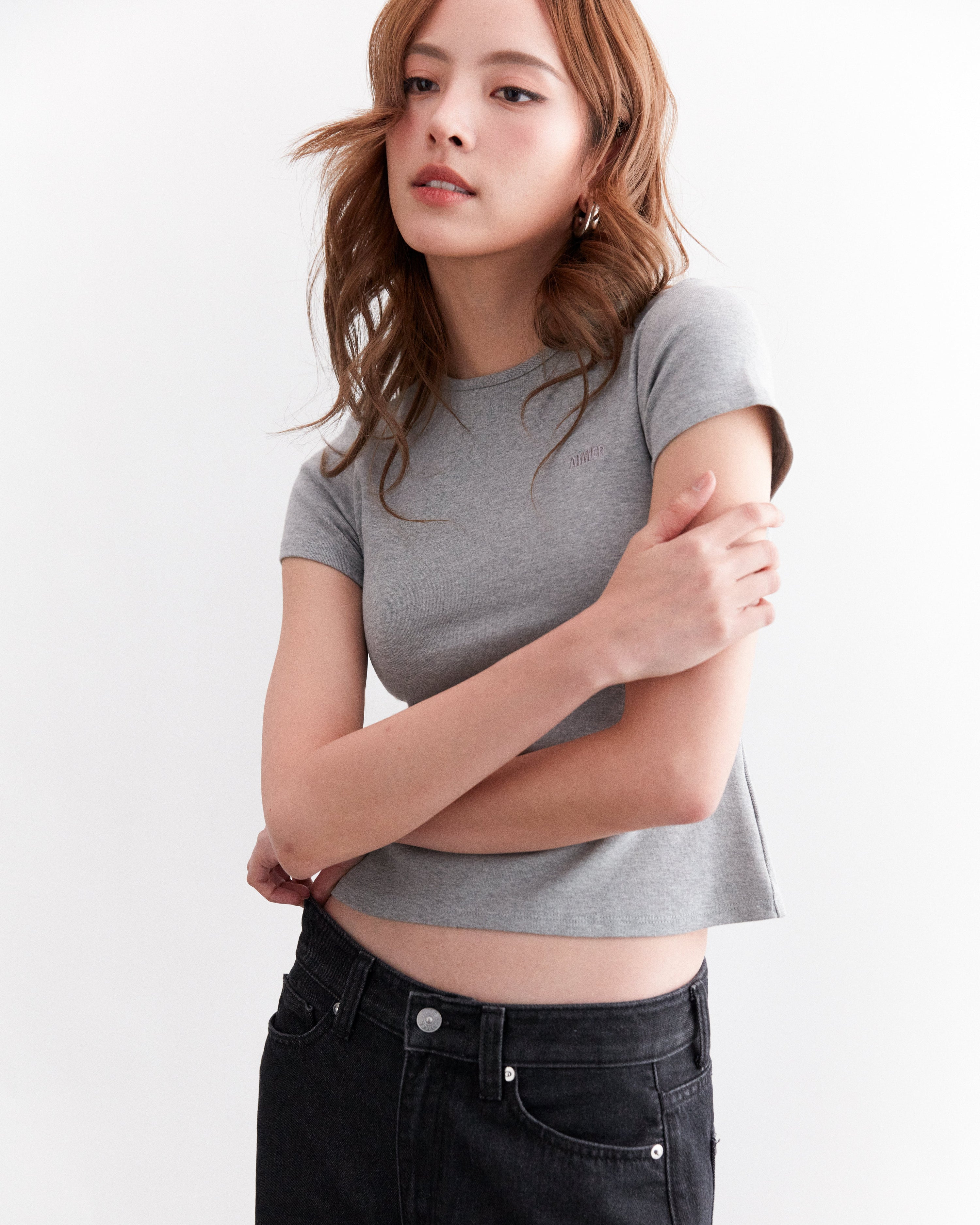 AIMER Core Essential - Ivy Slim Fit T-Shirt in Grey