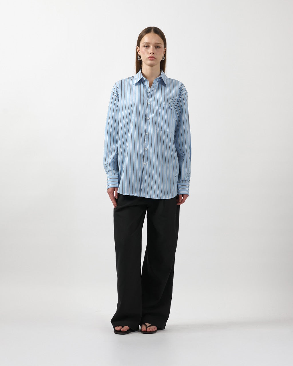 AIMER Core Essential - Oversized Shirt in Light Blue Navy Stripe Poplin