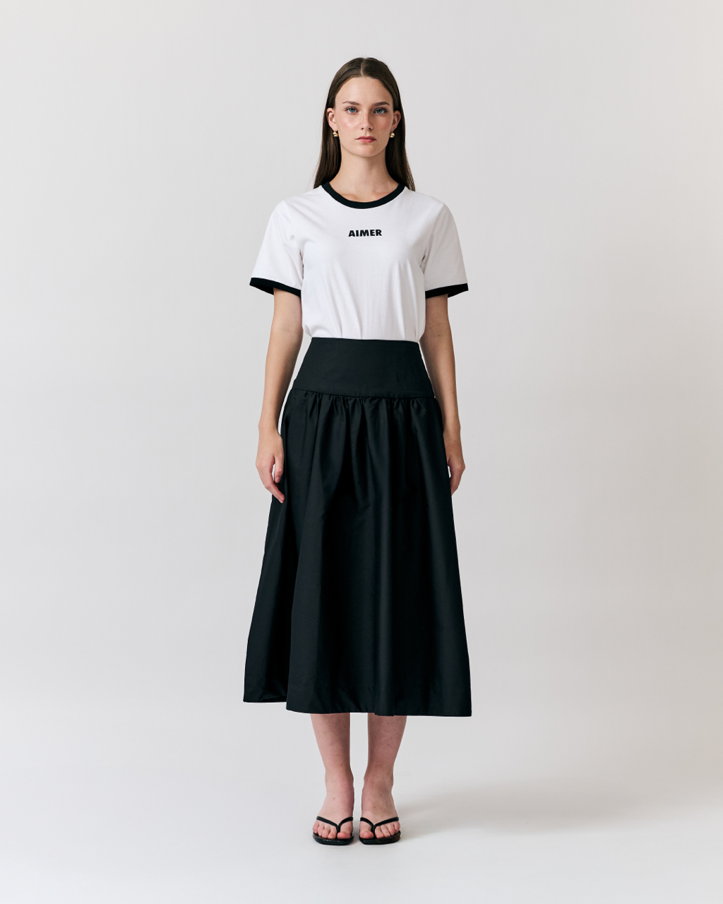 AIMER - Classic Contrast Ribbed T-Shirt in Black
