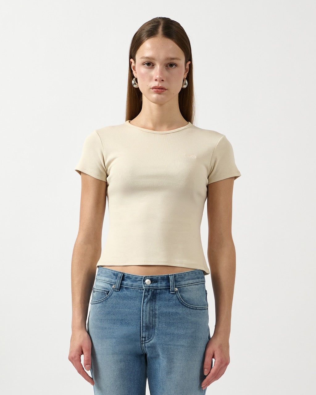 AIMER Core Essential - Ivy Slim Fit T-Shirt in Sand