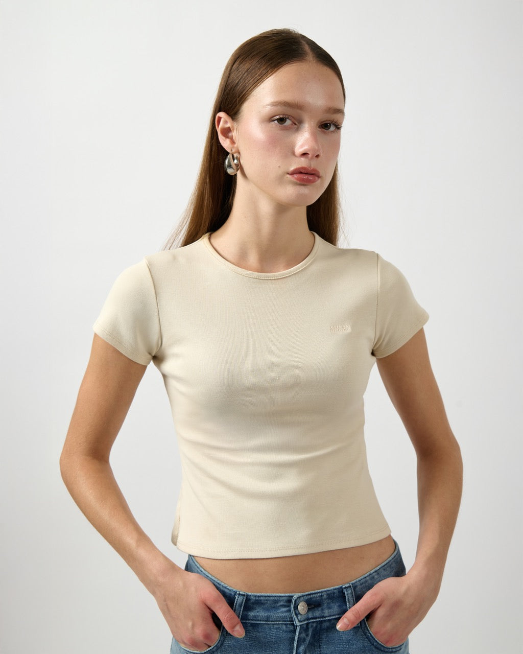 AIMER Core Essential - Ivy Slim Fit T-Shirt in Sand