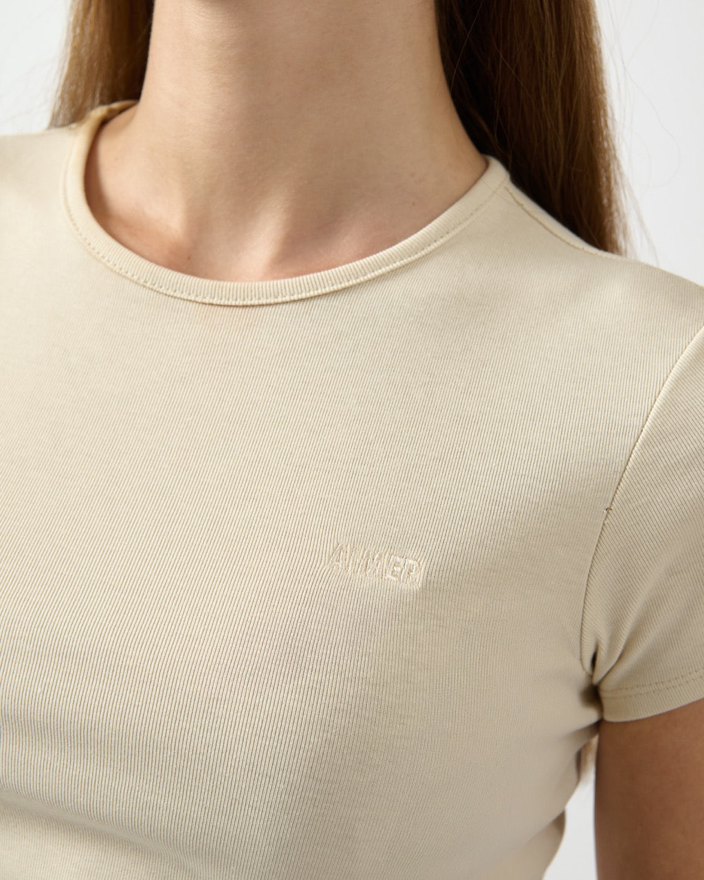 AIMER Core Essential - Ivy Slim Fit T-Shirt in Sand