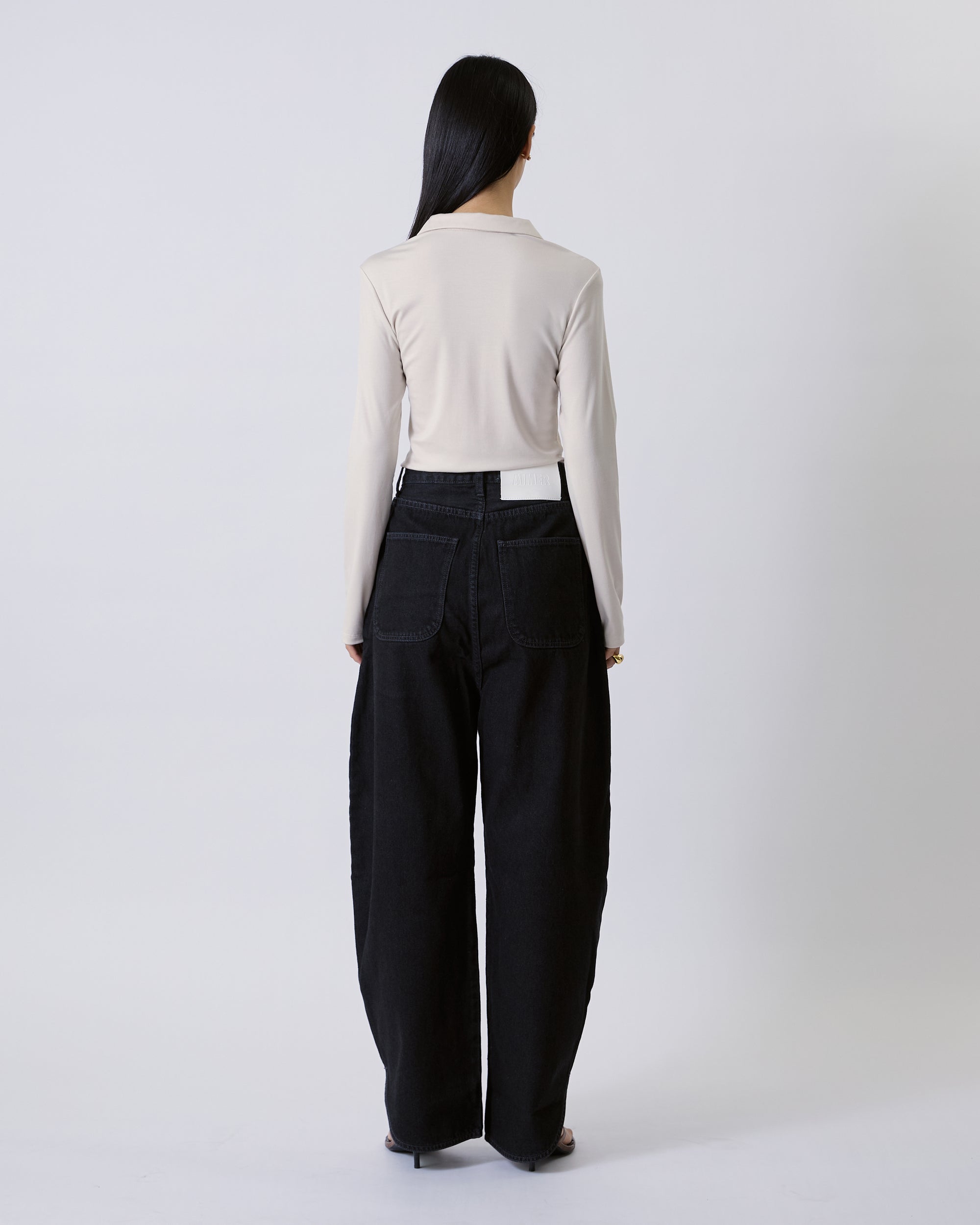 Jungle Urbaine - Barrel Jeans in Black