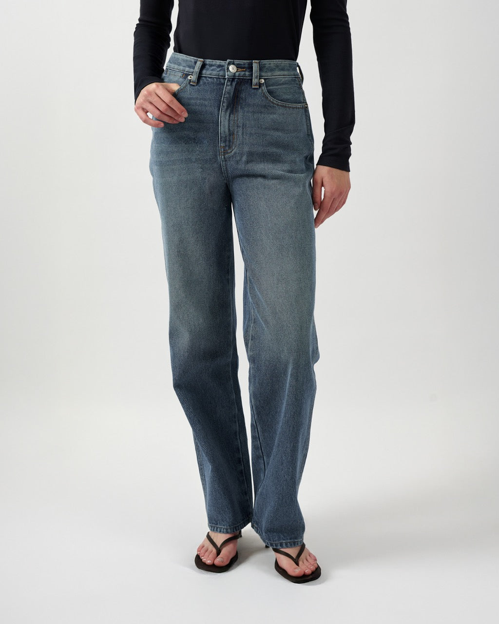 AIMER Denim Edition - Boyfriend Jeans in Denim Blue Wash