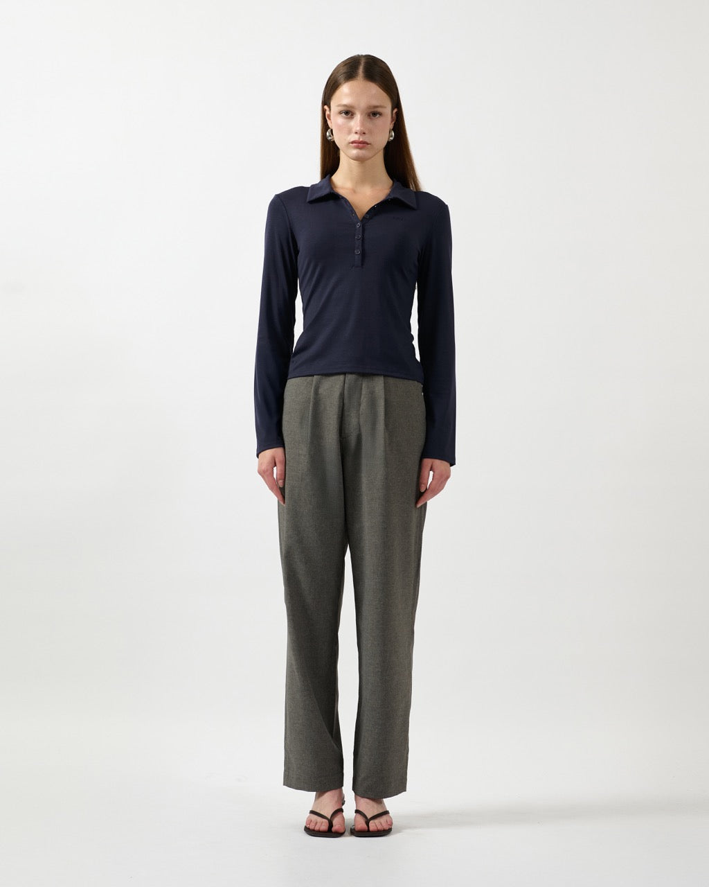 AIMER Core Essential - Straight Fit Trousers in Grey