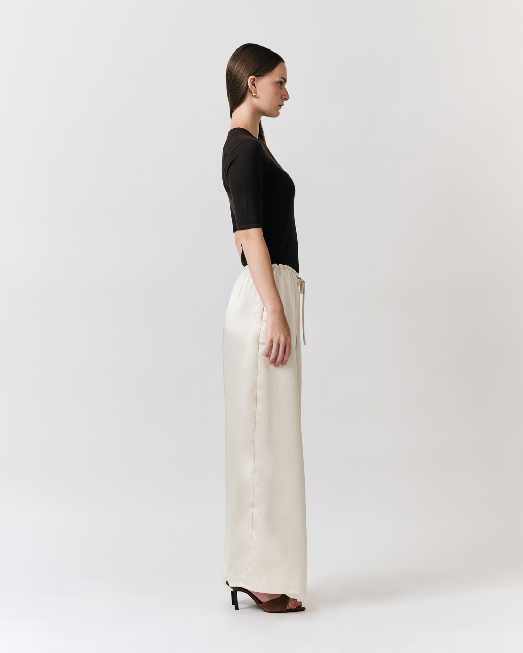 Été Parisien - Drawstring Satin Trousers in Ivory