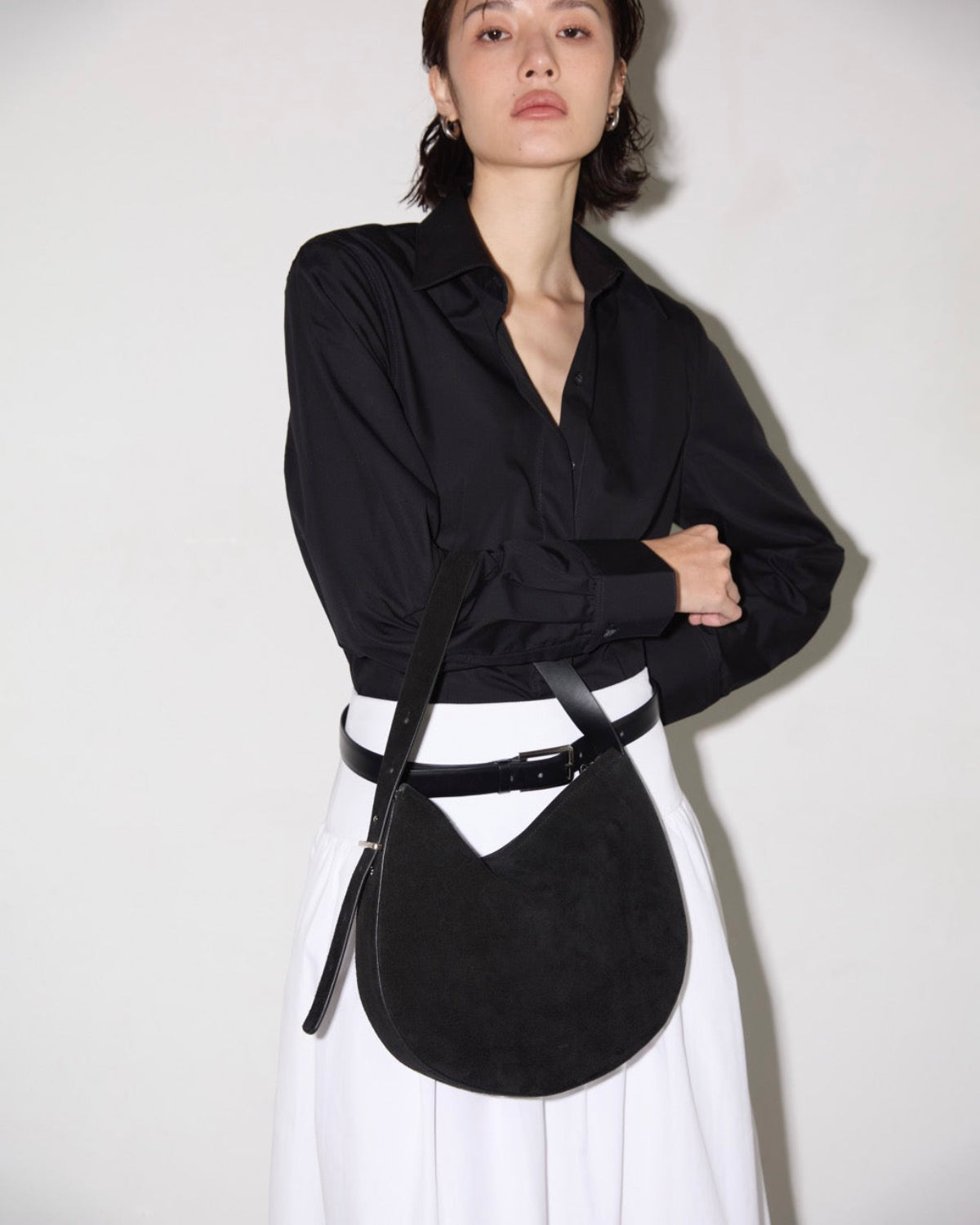 SS25 Day To Night Edition -  AIMER Le Sac No.1 in Black Suede